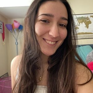 Meet your Posher, Daniela